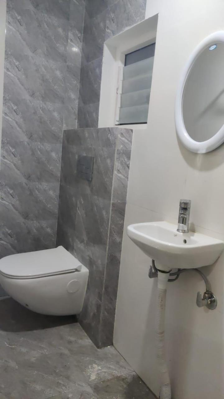 Royal Inn Guwahati Eksteriør billede